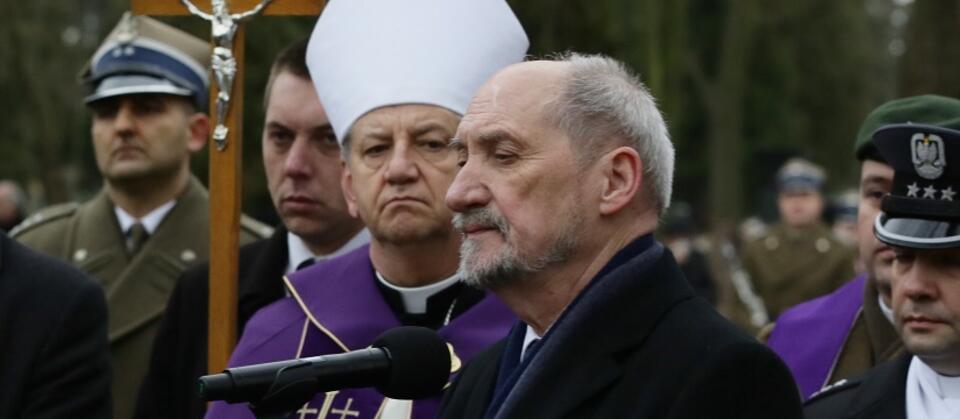 Fot. PAP/Tomasz Gzell