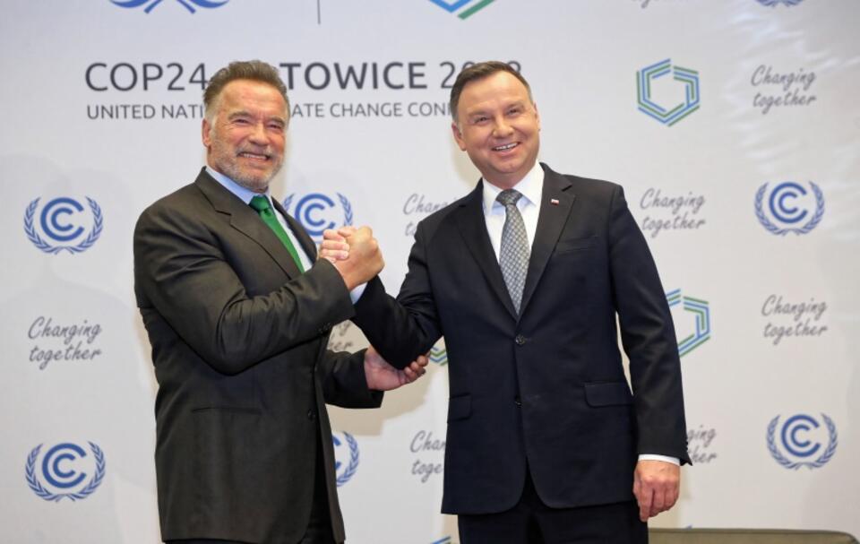 Prezydent Andrzej Duda (P) oraz były gubernator Kalifornii Arnold Schwarzenegger (L) podczas spotkania bilateralnego w ramach Szczytu Klimatycznego ONZ COP24 w Katowicach / autor: PAP/Andrzej Grygiel