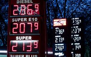 tablica z cenami paliw w Niemczech / autor: PAP/EPA