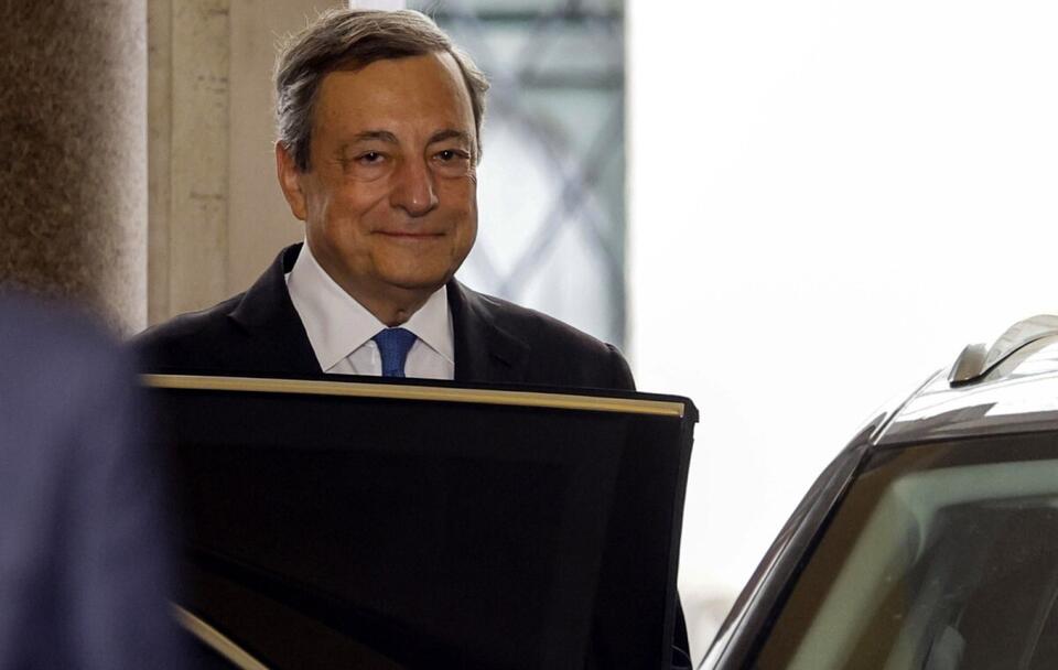 Premier Włoch Mario Draghi / autor: PAP/EPA/FABIO FRUSTACI