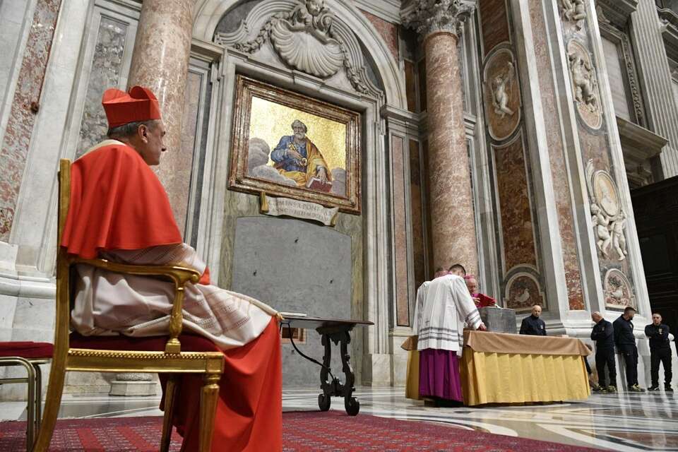 Obrzęd zamurowania Drzwi Świętych w Bazylice św. Piotra / autor: Vatican Media