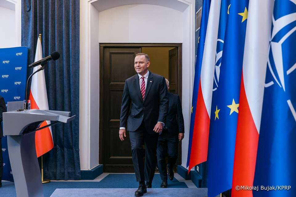 Prezydent Karol Nawrocki podczas briefingu prasowego nt. losu 22 ustaw / autor: Mikołaj Bujak/KPRP