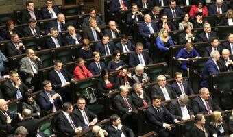 Nowy sondaż: Nowoczesna i  PSL poza Sejmem