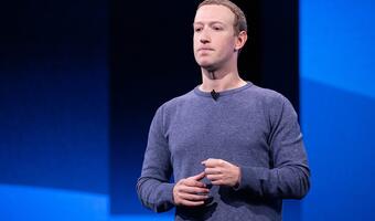 Facebook zmienia kurs. Idzie na walkę z dezinformacją