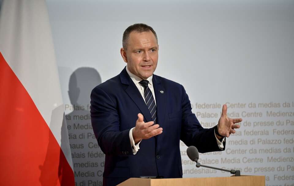 Что Туск подписал от имени Польши! Он скрыл это от президента