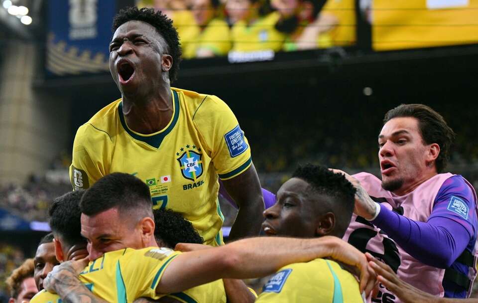 Brazylia - Japonia 2:1 / autor: EPA/SAM WASSON Dostawca: PAP/EPA.