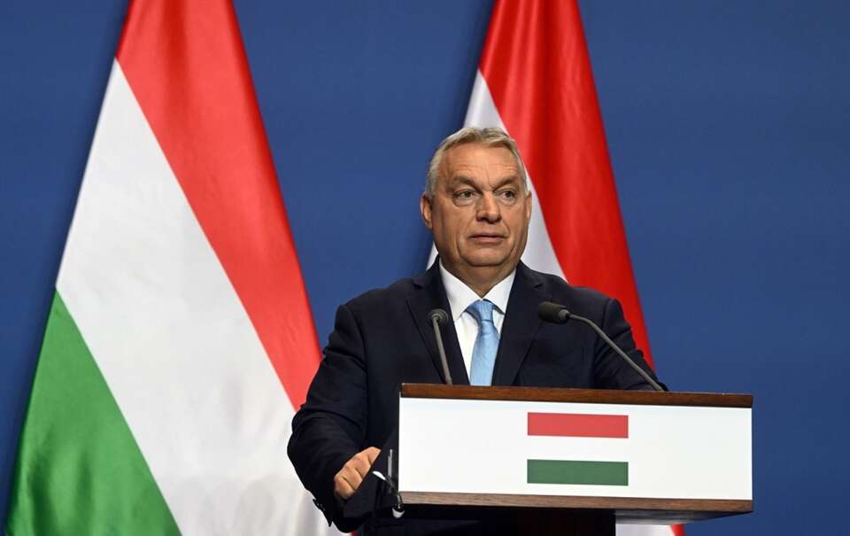 Premier Węgier Viktor Orban / autor: PAP/EPA/SZILARD KOSZTICSAK