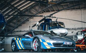 Czeska policja ma Ferrari, nie pozwoli na nielegalne wyścigi