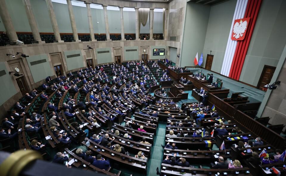 Sejm rozpoczął zaplanowane na dwa dni posiedzenie / autor: PAP/Leszek Szymański