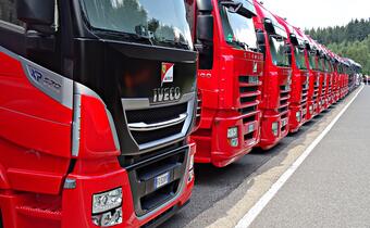 Mniej rejestracji nowych ciężarówek i autobusów