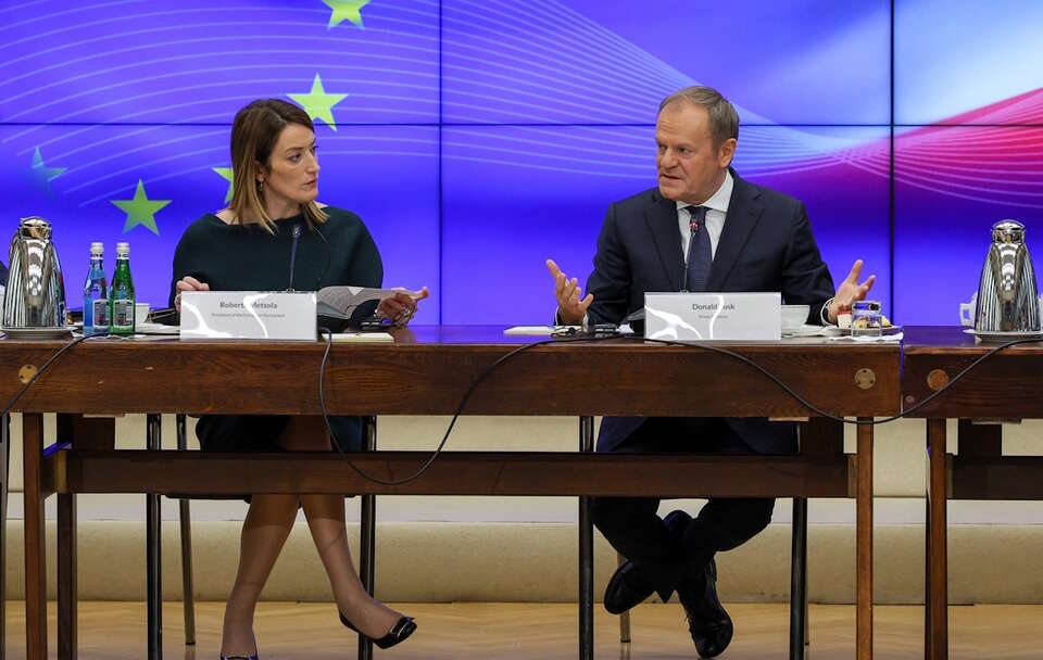 Roberta Metsola i Donald Tusk / autor: PAP/Paweł Supernak