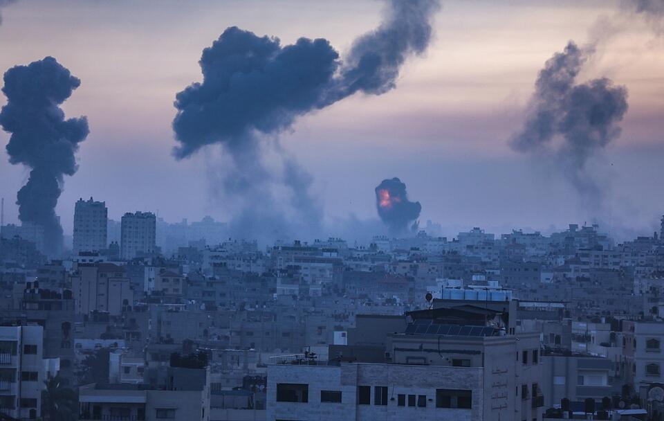 Atak izraelski w Gazie / autor: PAP/EPA