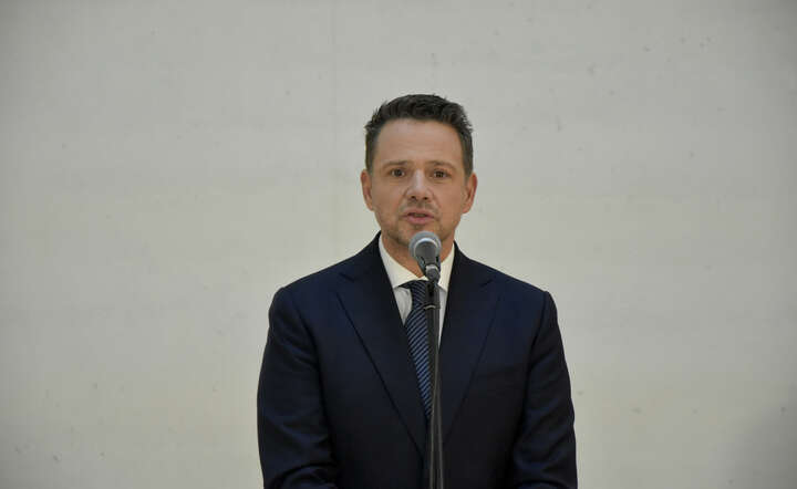 „Bezsensowna śmierć”. Rafał Trzaskowski i afera w schronisku