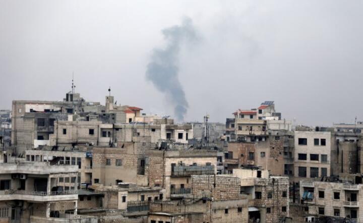 Syria uderza w prowincji Idlib / autor: PAP/EPA/YAHYA NEMAH