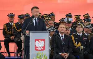 Internauci drwią z wystąpienia Kierwińskiego / autor: PAP/Paweł Supernak