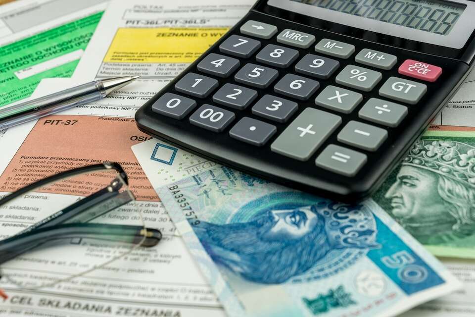 Możesz rozliczyć PIT w swoim telefonie! Nowe funkcje e-US / autor: Fratria