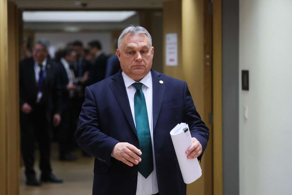 Premier Węgier i lider partii Fidesz Viktor Orban a nadzwyczajnym szczycie Rady Europejskiej / autor: PAP/Leszek Szymański