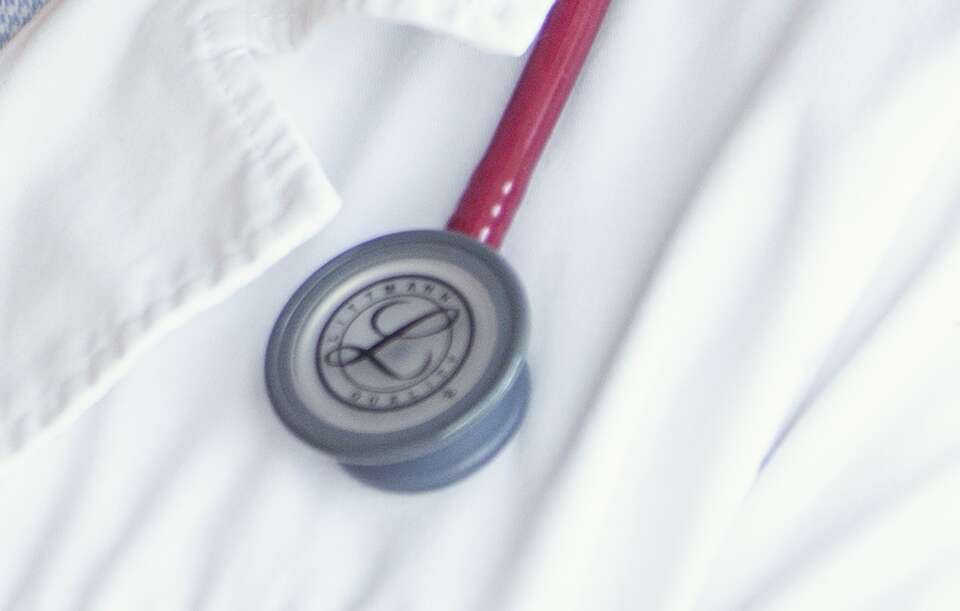 Trzy promile alkoholu w organizmie miał lekarz, który pełnił dyżur / autor: Fratria