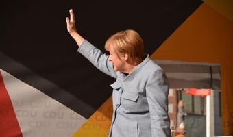 Merkel chce przedłużenia brytyjskiego bałaganu