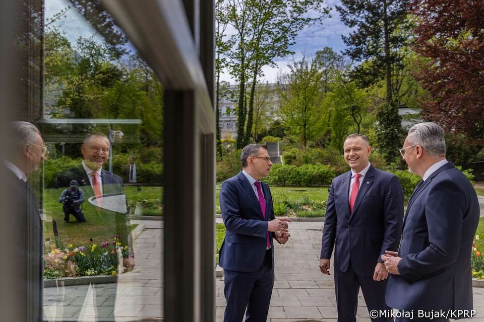 Prezydent Karol Nawrocki udziela wywiadu telewizji wPolsce24. / autor: KPRP/Mikołaj Bujak