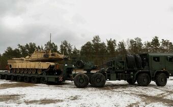 MON: są pierwsze zestawy do transportu czołgów