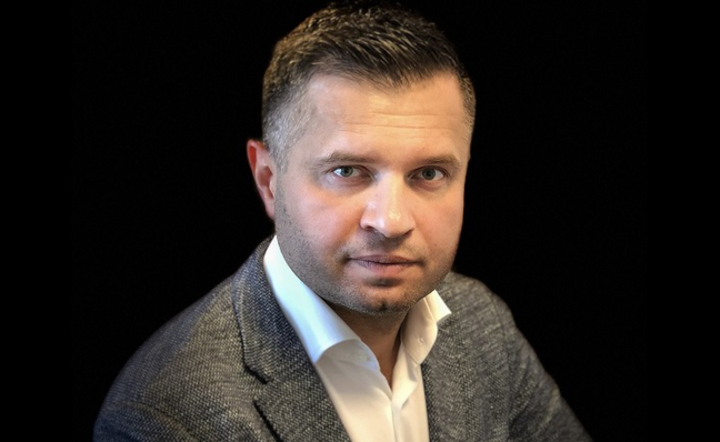 Piotr Bujak Główny Ekonomista i Dyrektor Departamentu Analiz Ekonomicznych / autor: PKO BP