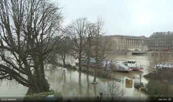 Francja: Pogodowy dramat. Powodzie i alerty m.in. w Paryżu