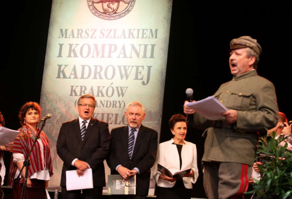 Fot. PAP/Staszek Rozpędzik