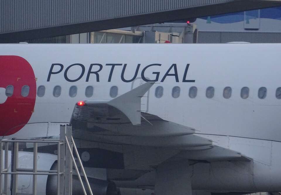 Podróże Epsteina na Azory. "Towarzyszył mu m.in. Bill Clinton"