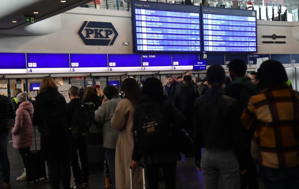 Paraliż kolei. Alstom: "Nie było żadnego cyberataku" / autor: PAP/Piotr Nowak