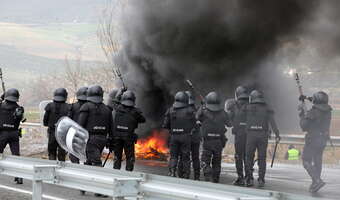 W Hiszpanii policja brutalna wobec rolników