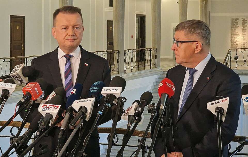 Mariusz Błaszczak i Zbigniew Kuźmiuk / autor: X/@pisorgpl