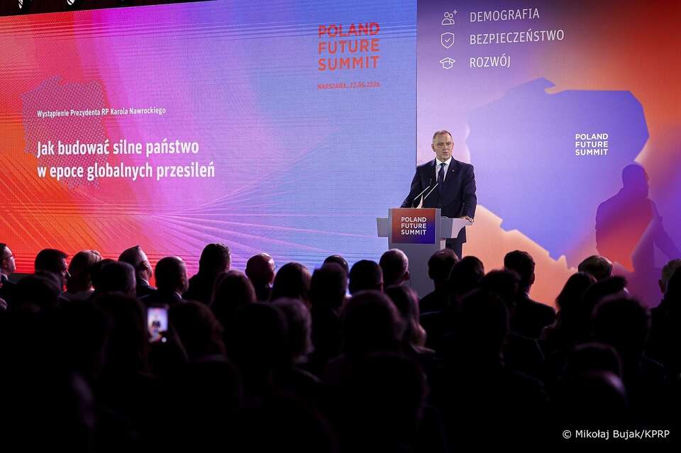 "Miałem 20 lat, gdy zostałem ojcem”. Nawrocki poruszył salę!