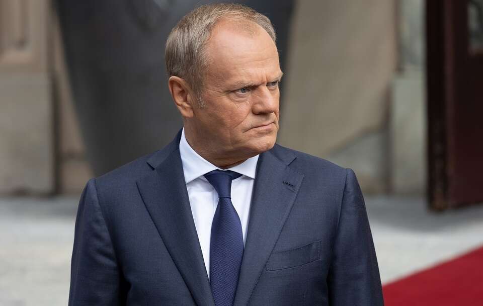 Nerwowo! Tusk wygłosił "kazanie" na tajnym spotkaniu KO