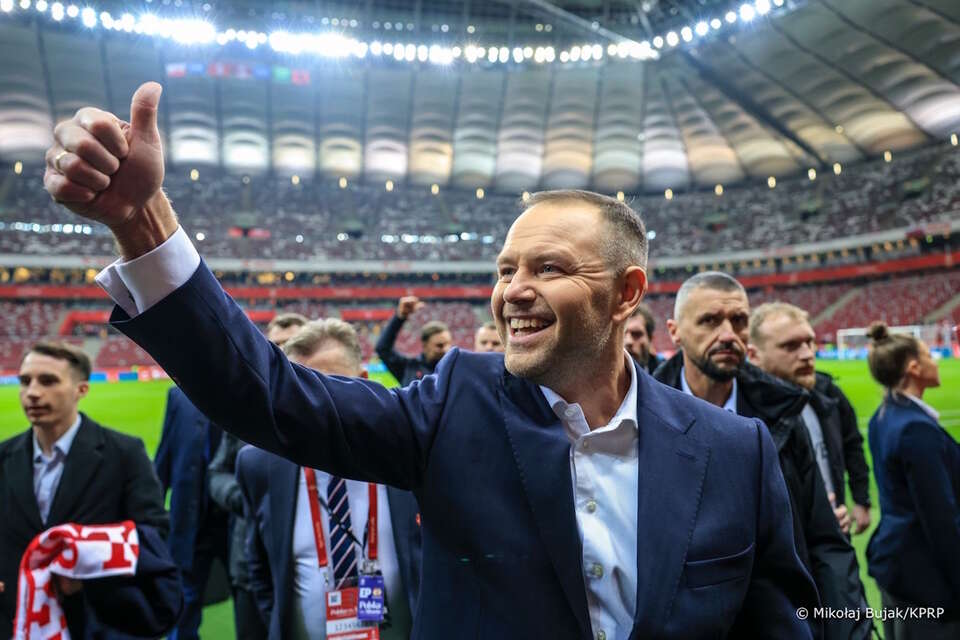 Złość kibiców. Nawrocki ws. weta: Skandaliczne wrzutki rządu