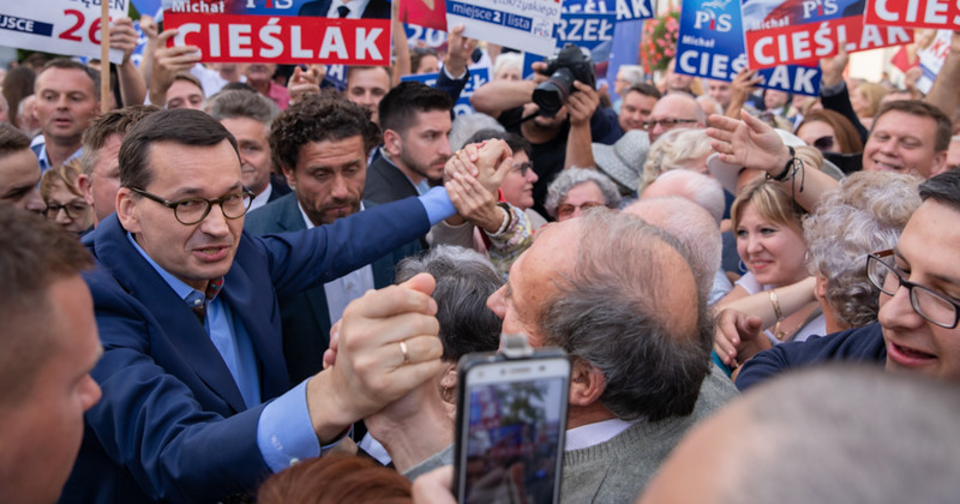 Premier Mateusz Morawiecki w kampanii wyborczej. / autor: Flickr: PiS