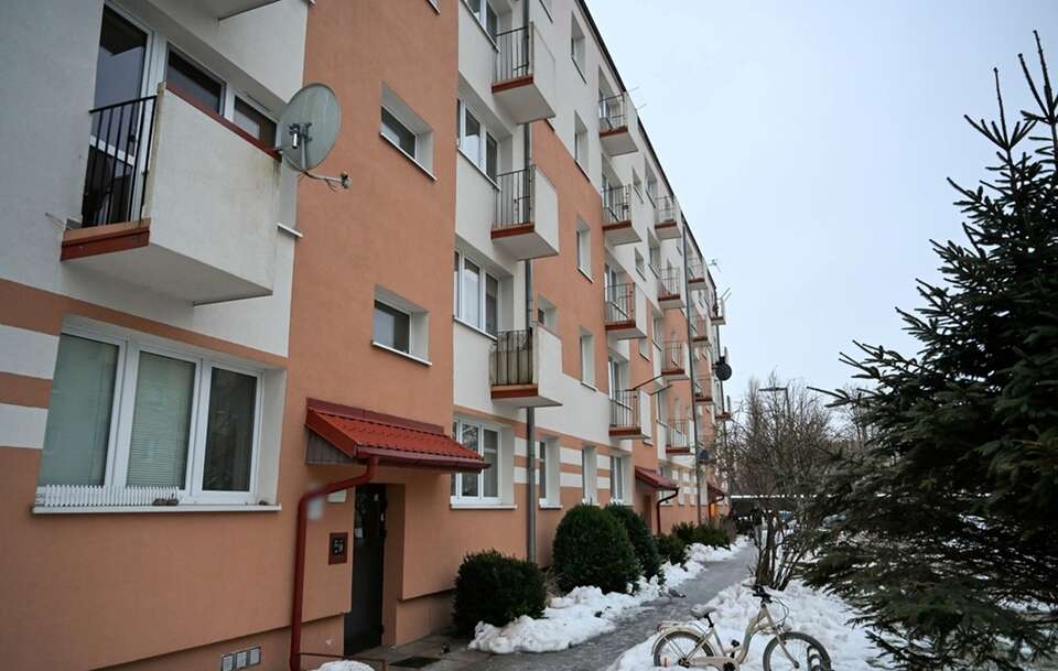 Blok, w którym doszło do tragedii / autor: PAP/Piotr Kowala