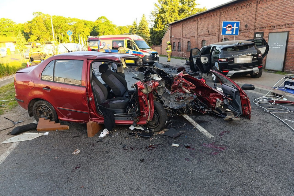 Tragiczny wypadek na drodze w woj. wielkopolskim / autor: KP PSP Grodzisk