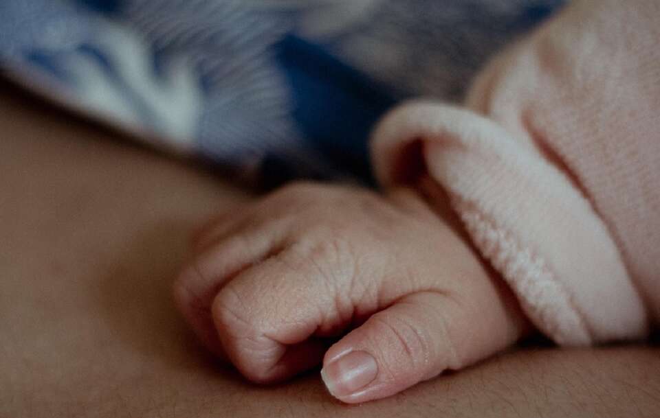 Alternatywa dla porodów na SOR? Na "pokoje narodzin" poczekamy!