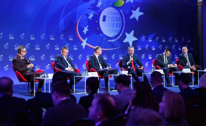 Sesja plenarna X  Europejskiego Kongresu Samorządów / autor: materiały prasowe Forum Ekonomiczne