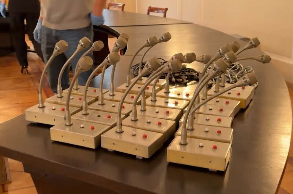 Decyzją prezydenta Karola Nawrockiego z Pałacu Prezydenckiego znika Okrągły Stół / autor: Telewizja wPolsce24