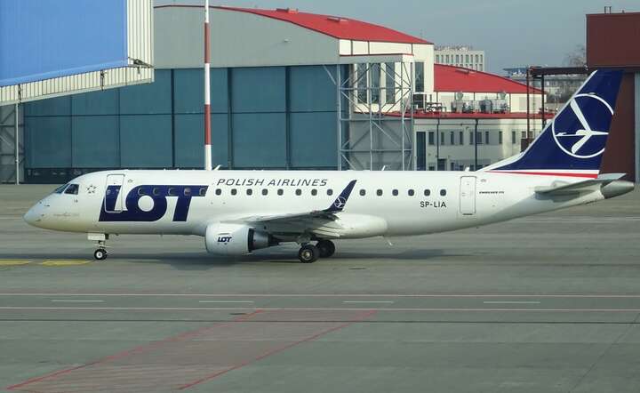 Koszty paliwa lotniczego może stanowić ok. 40 proc. wydatków PLL LOT / autor: Fratria / MK