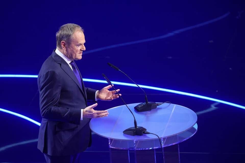 Donald Tusk podczas gali otwarcia polskiej prezydencji w Radzie Unii Europejskiej / autor: PAP/Leszek Szymański