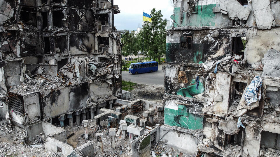 Zniszczone bloki w Borodziance, miejscowość niedaleko Kijowa. / autor: PAP/EPA