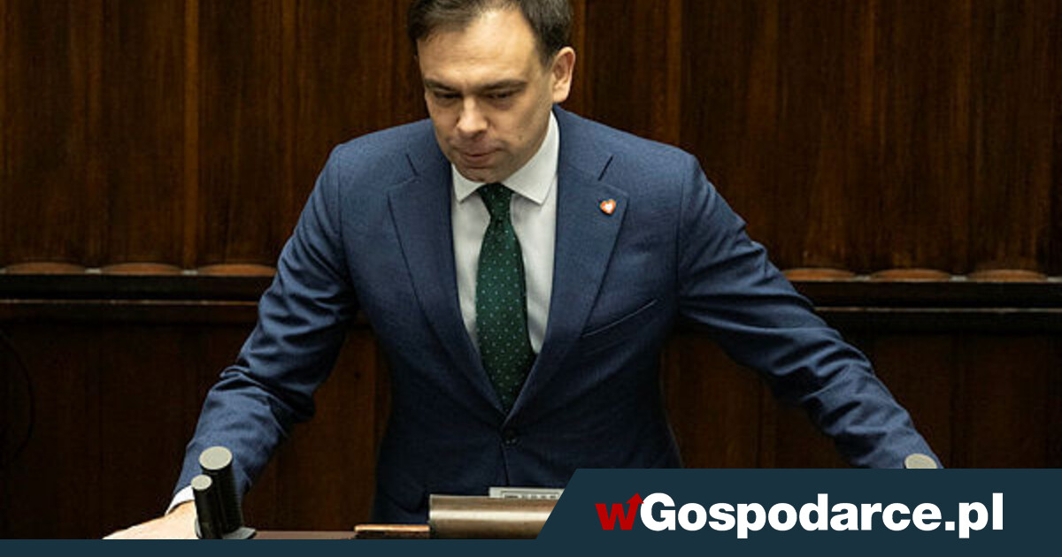 Miliardy złotych idą w błoto. Rząd o tym wie