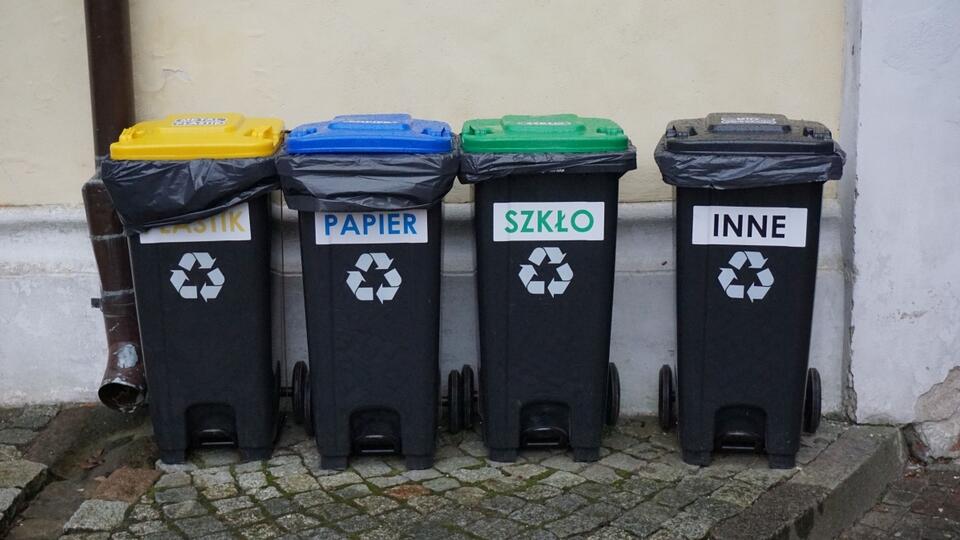 Ministerstwo Klimatu idzie na ratunek warszawiakom / autor: Fratria