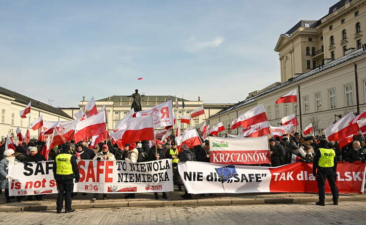 Demonstracja „Nie dla SAFE. Tak dla Polski” [ZDJĘCIA]