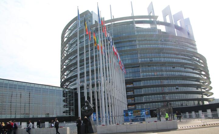 Gmach Parlamentu Europejskiego / autor: Fratria