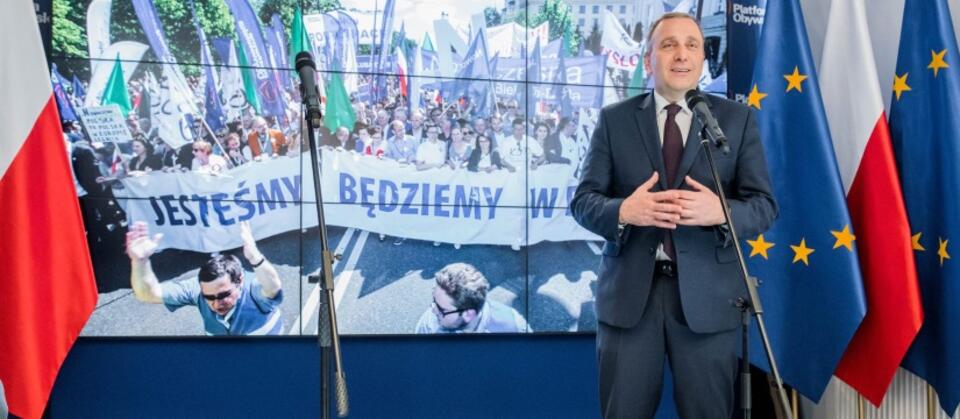 fot. profil G. Schetyny na Facebooku