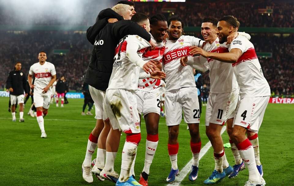 autor: PAP/EPA/ANNA SZILAGYI